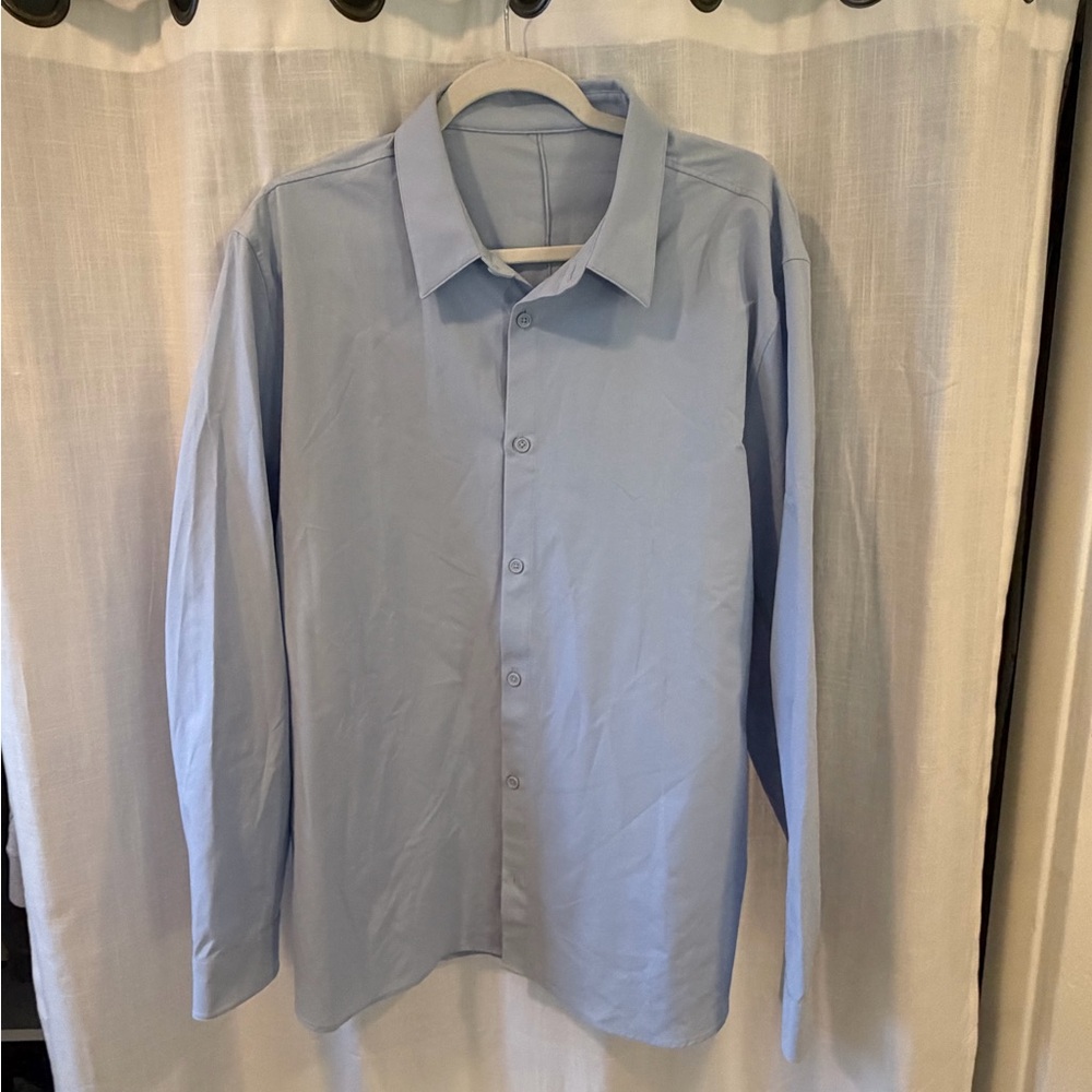 Lululemon Athletica Men's Sky Blue Dress Shirt